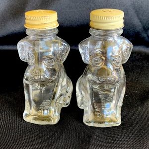 TH Stough Co. Salt & Pepper Shaker
